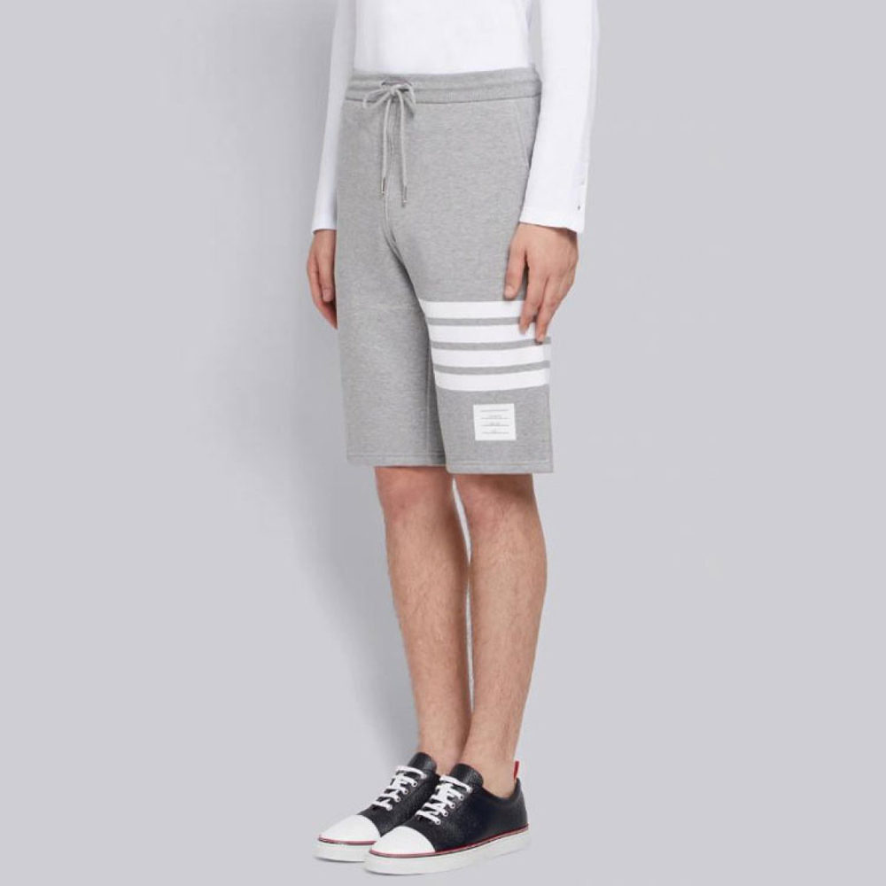 THOM BROWNE ·