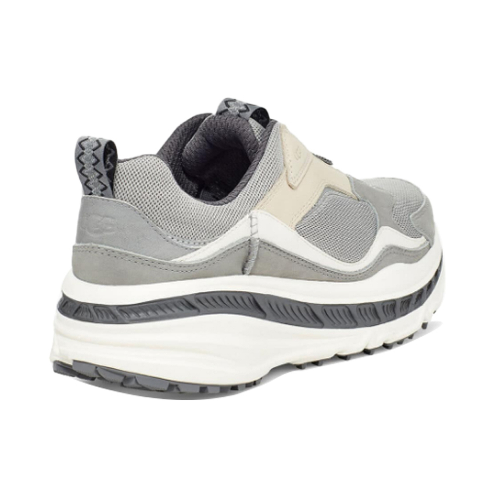 UGG CA805 Zip Mesh