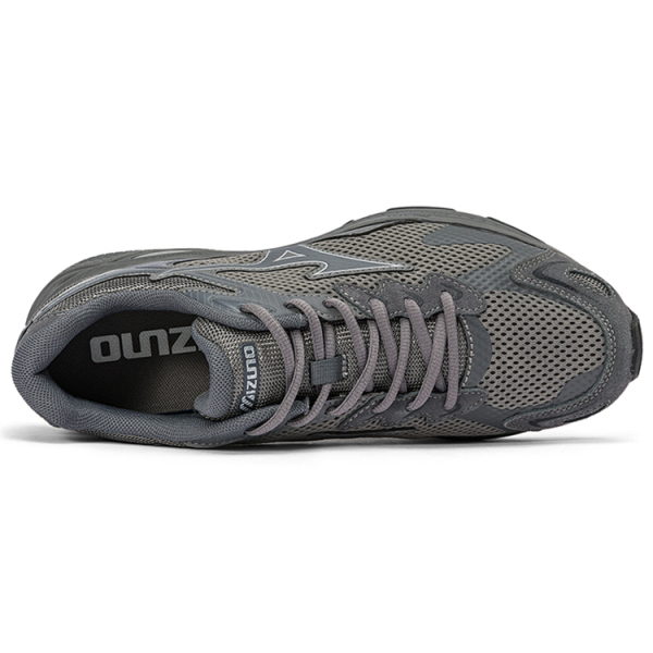 Mizuno Racer S