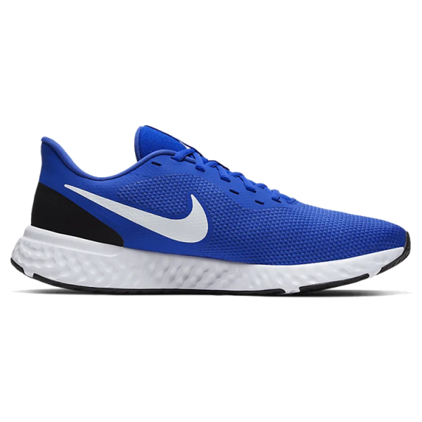 Nike REVOLUTION 6