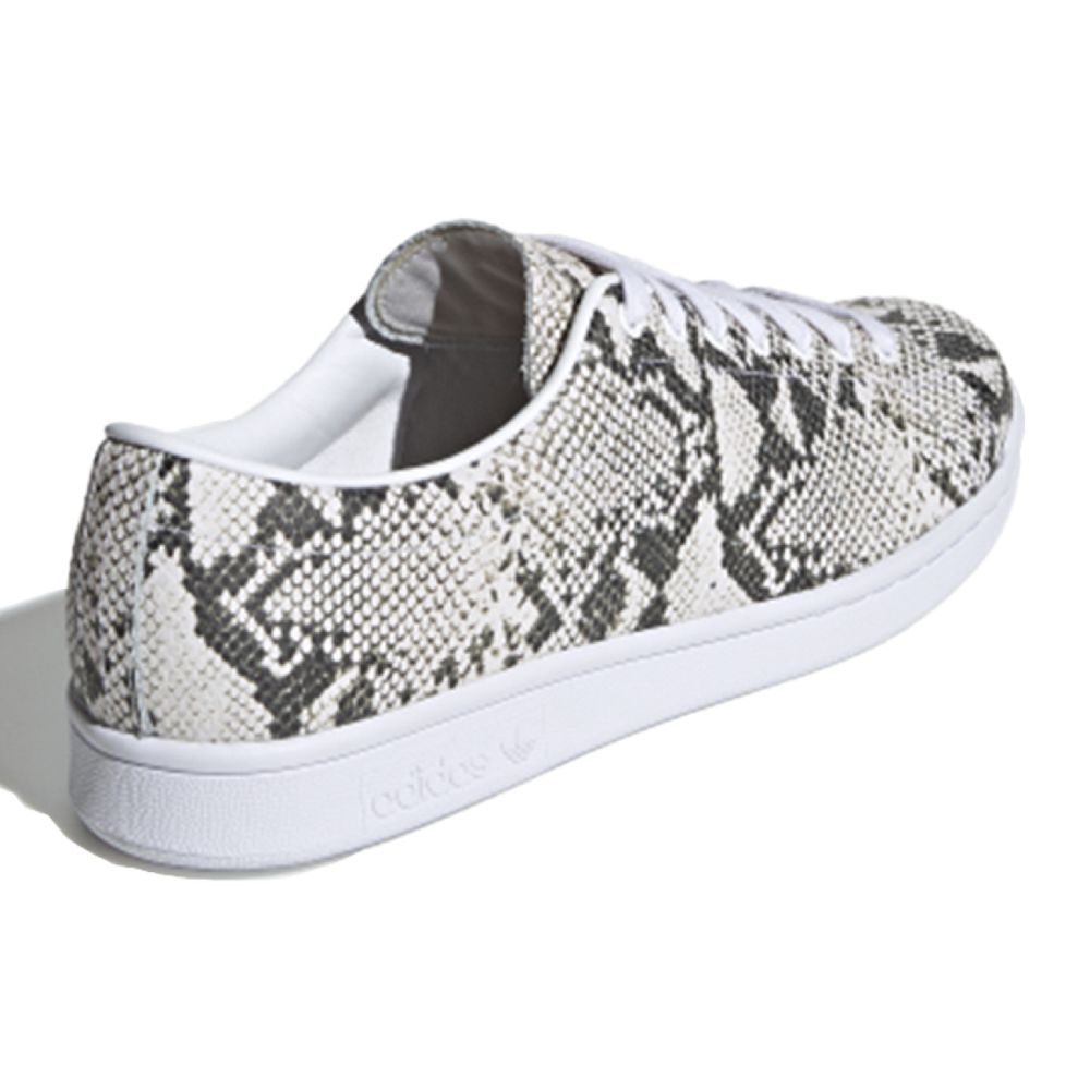 Adidas originals AOH-001
