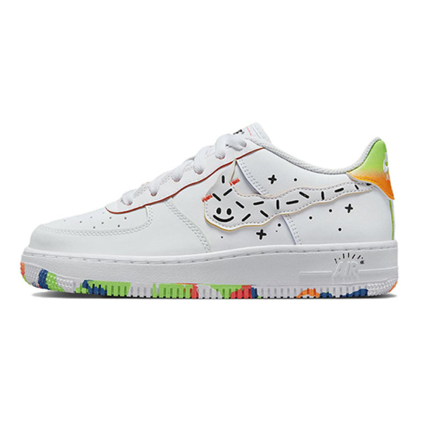 Nike Air Force 1 LV8