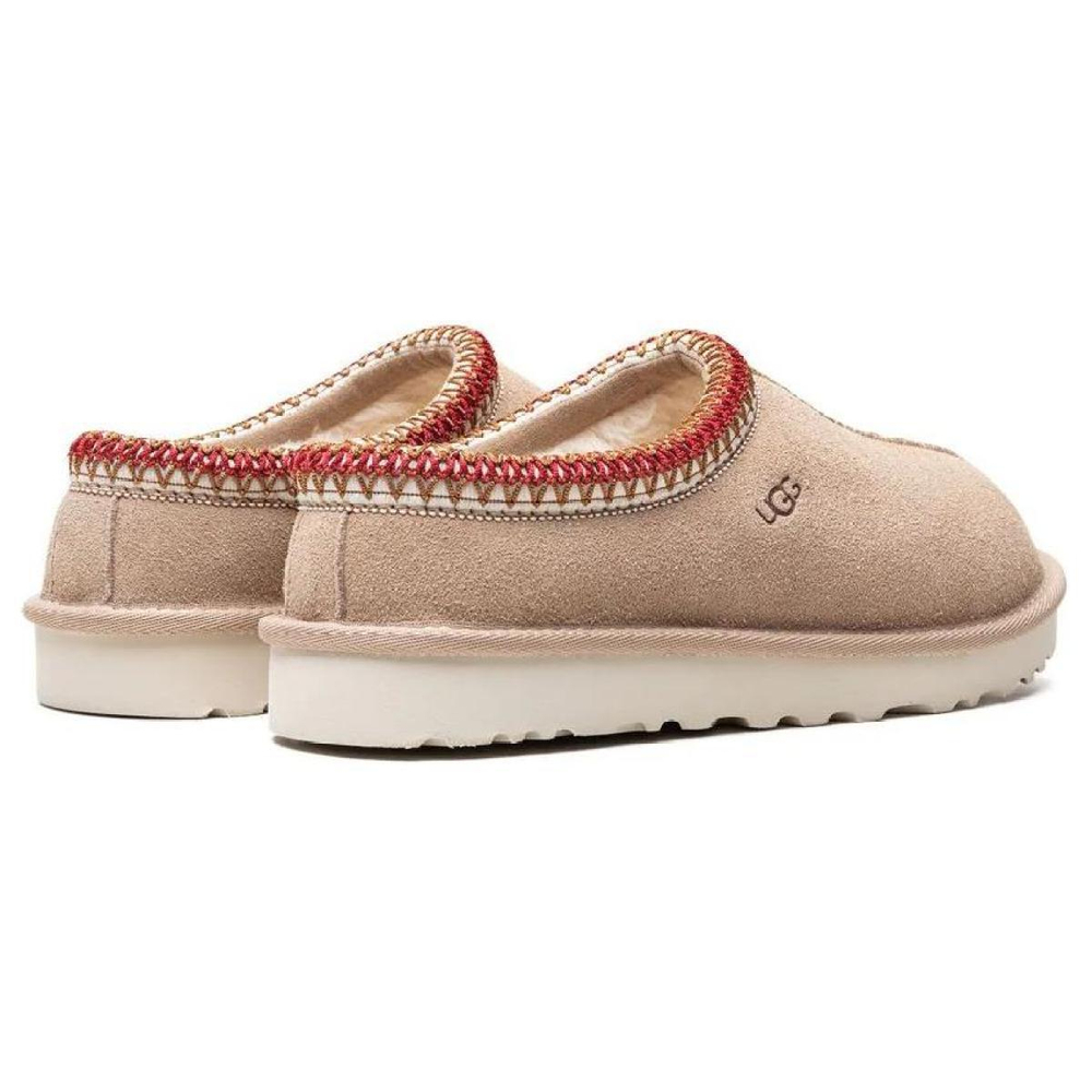 UGG Tasman