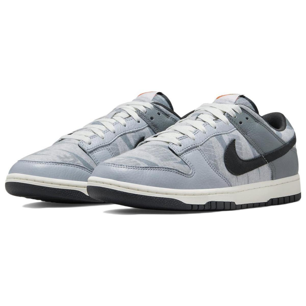 Nike Dunk SE "Copy/Paste"