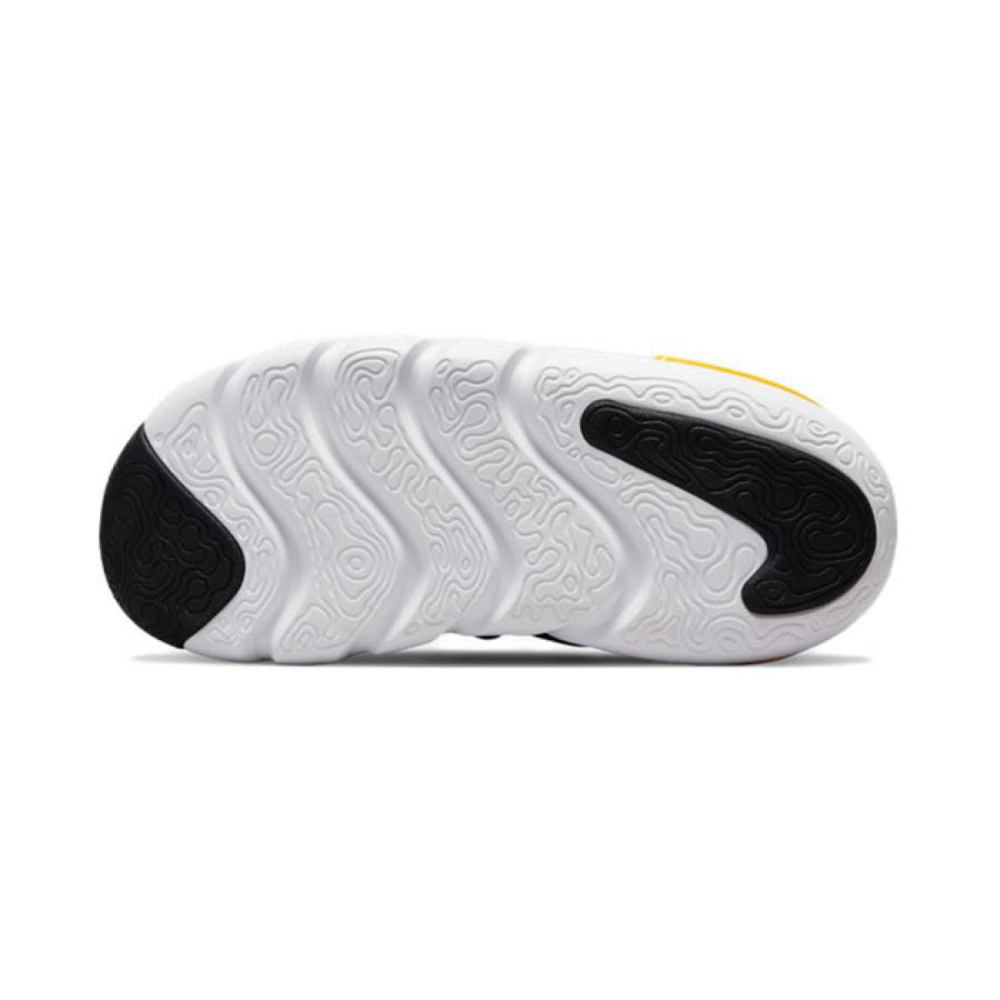 Nike Dynamo GO