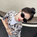 【 】 upthree TR/