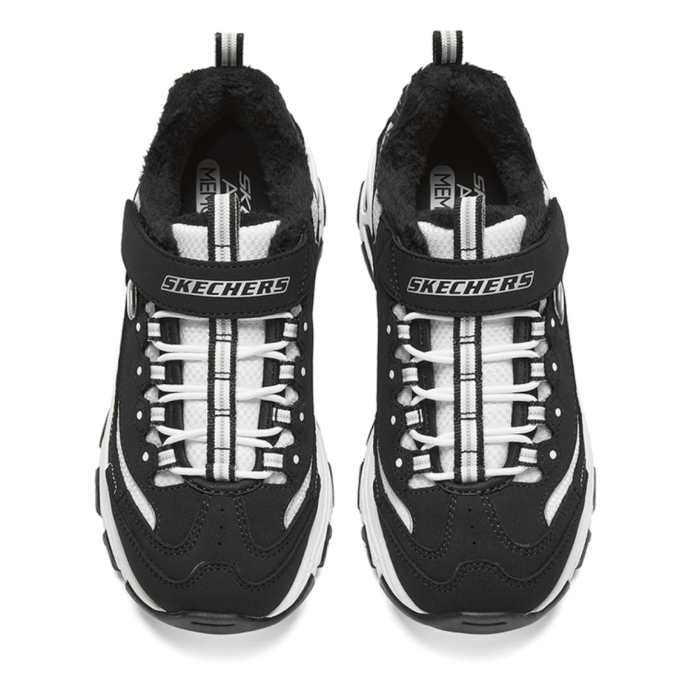 Skechers