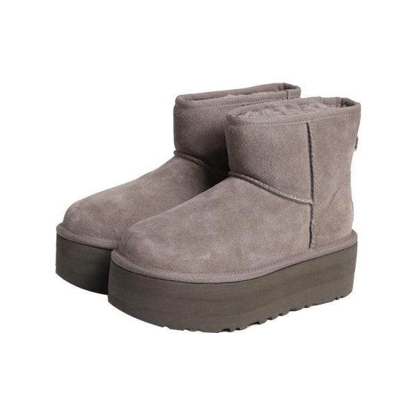 UGG