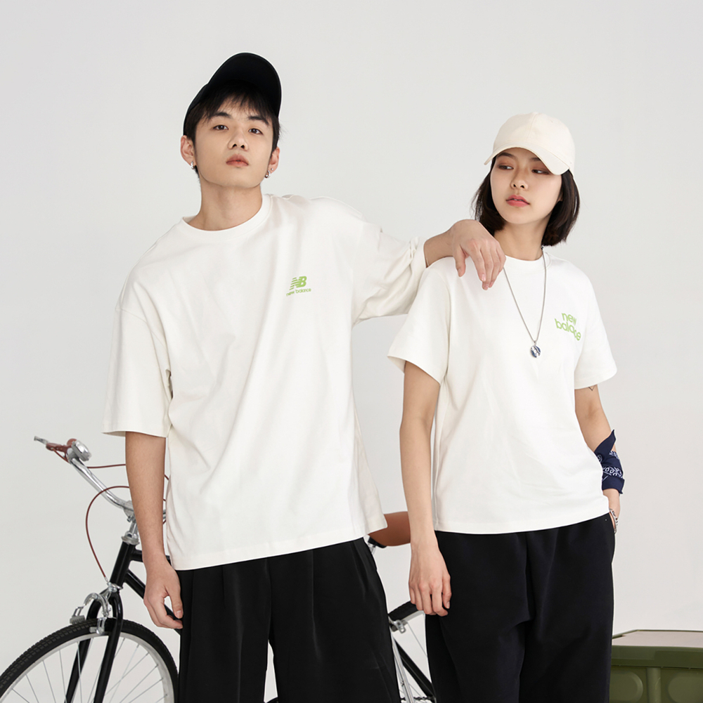 New Balance Logo T
