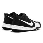 Nike Kyrie 3 TB 3