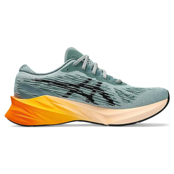 Asics Novablast 3
