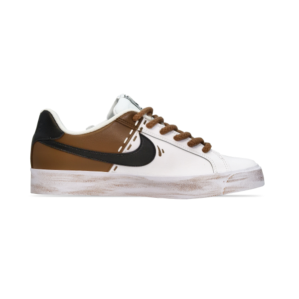 【 】 Nike Court Royale