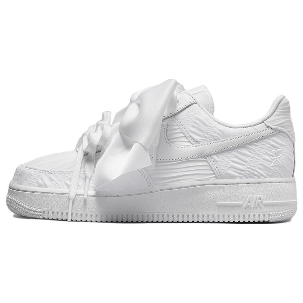 Nike Air Force 1 LX "Triple White"