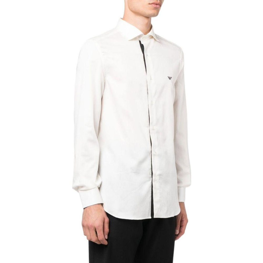 EMPORIO ARMANI FW22 Logo