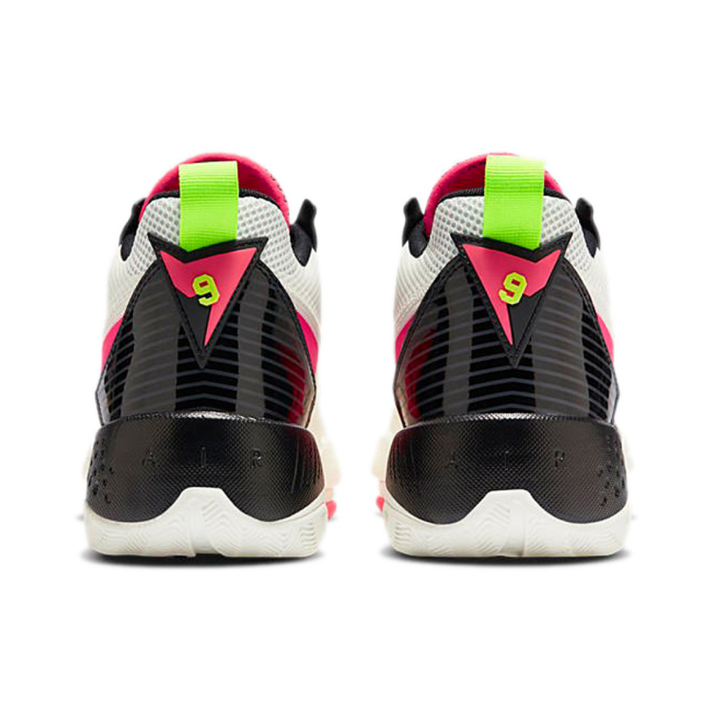 Jordan Zoom 92