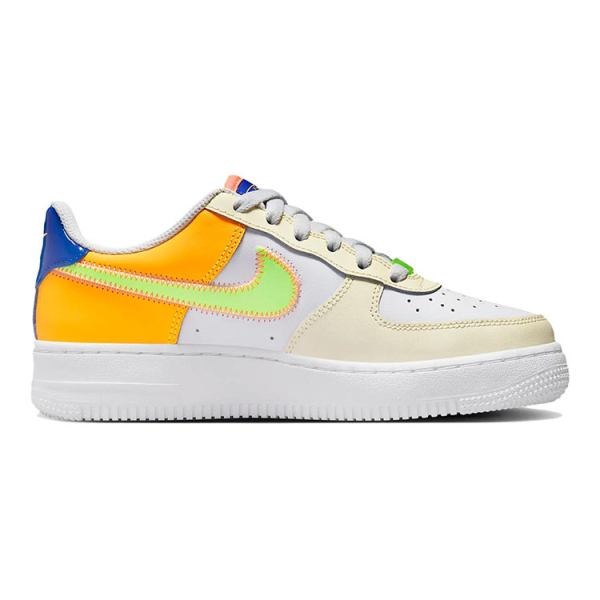 Nike Air Force 1 LV8