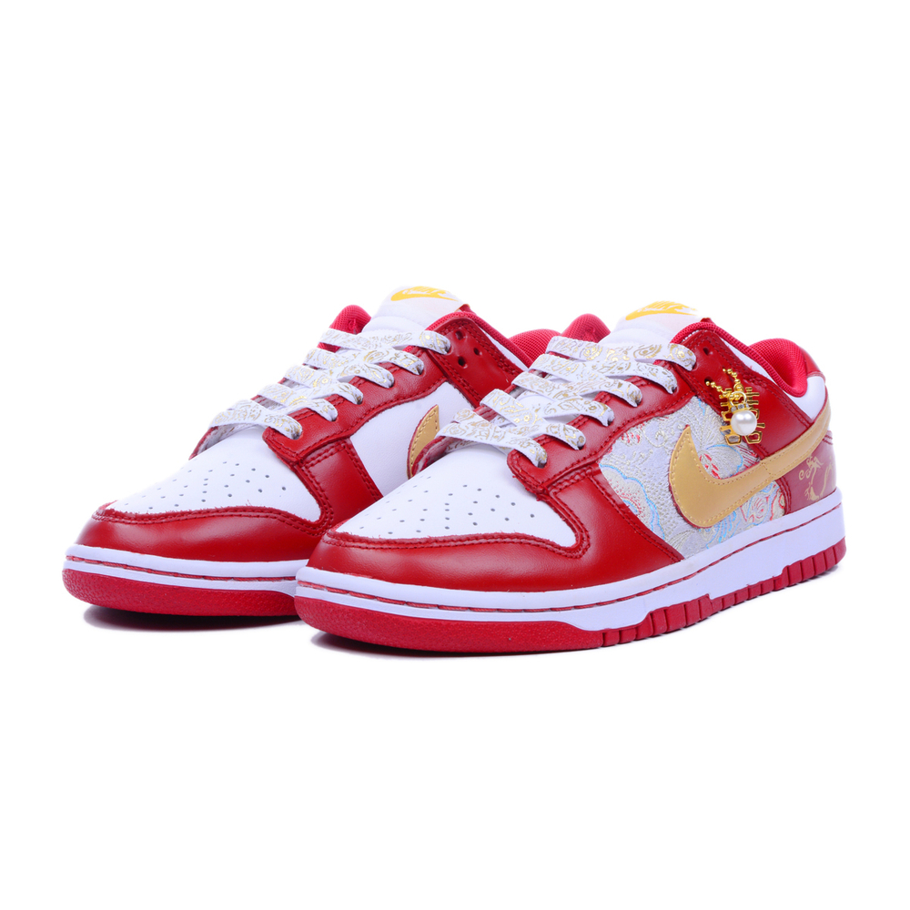【 】 Nike Dunk Low