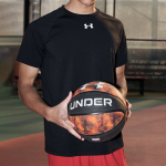 Under Armour Logo T