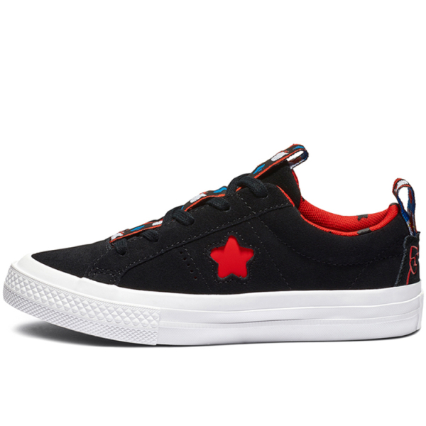 Hello Kitty/ x Converse One Star low top