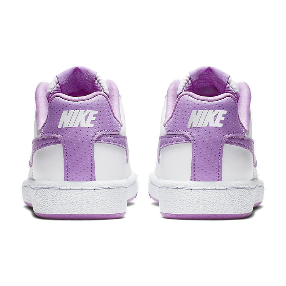 Nike Court Royale