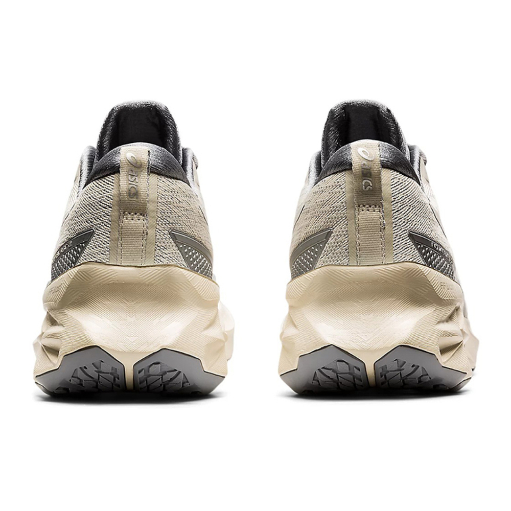 Asics Novablast 2 SPS