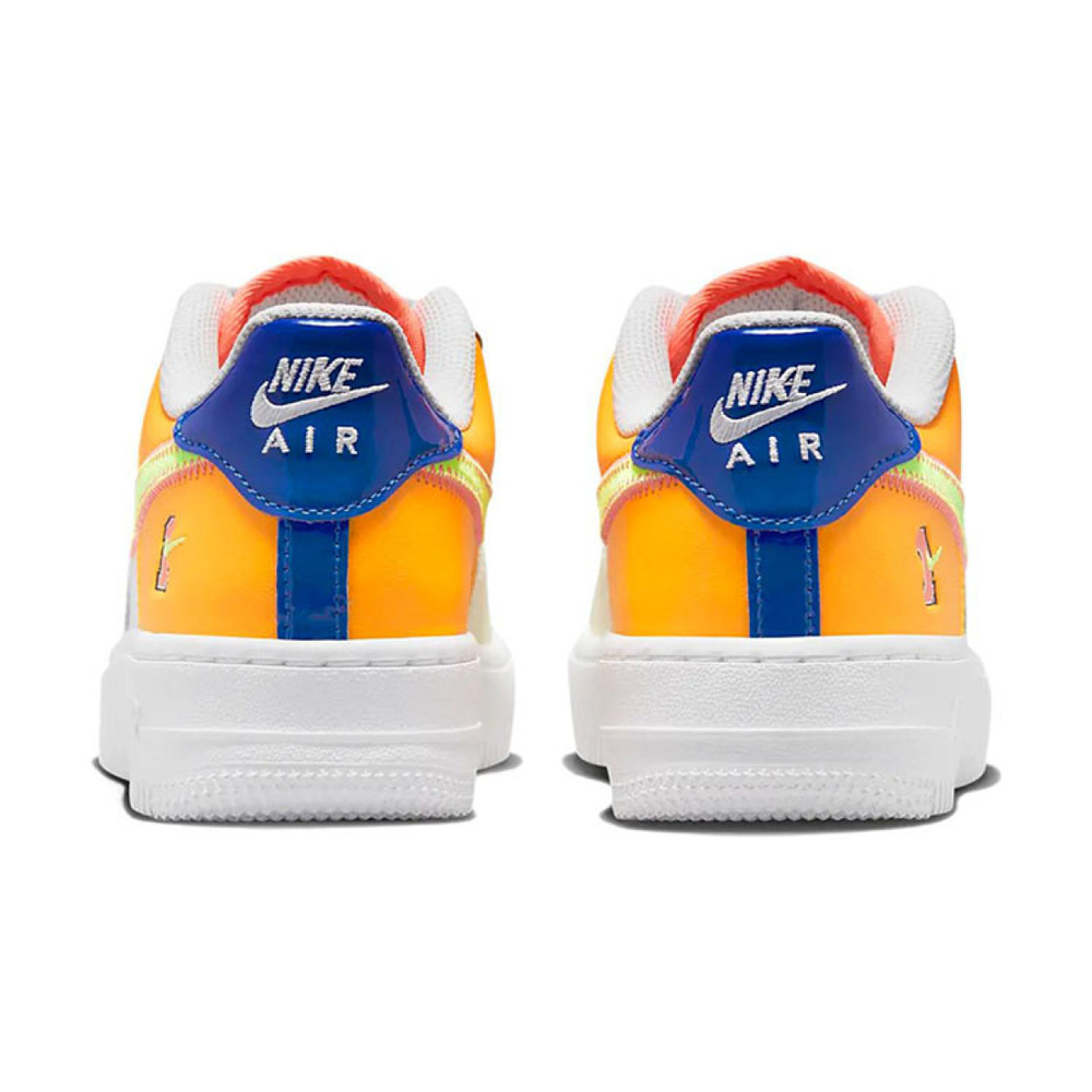 Nike Air Force 1 LV8