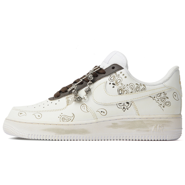 【 】 Nike Air Force 1 07
