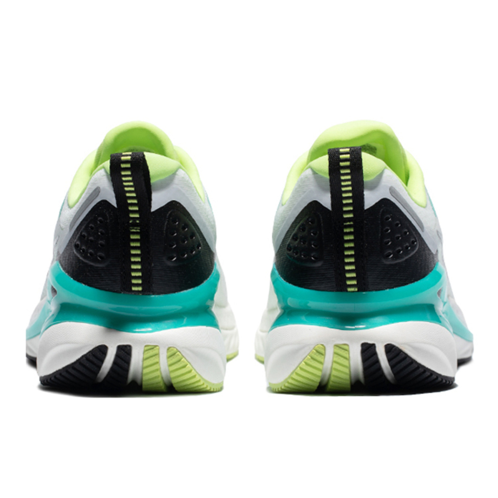 Saucony Phoenix Inferno 1