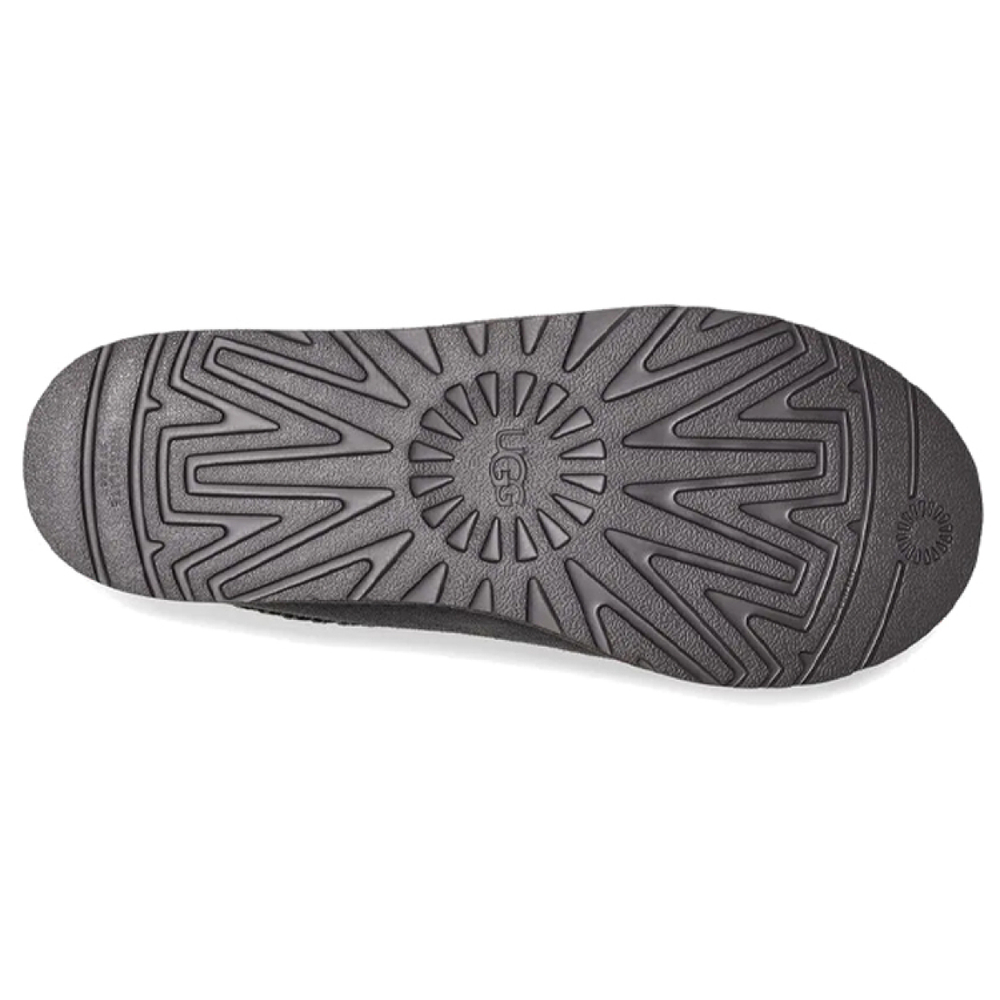 UGG Tasman
