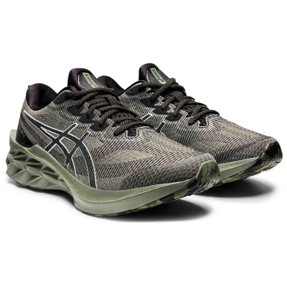 Asics Novablast 2