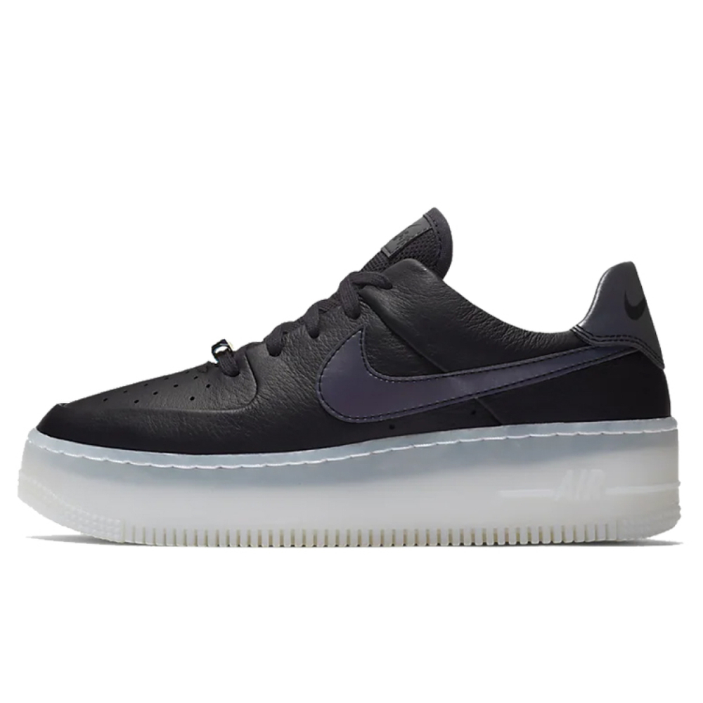 Nike Air Force 1 Sage Low LX