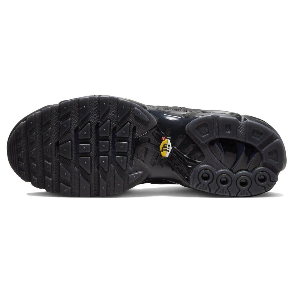 A-COLD-WALL* x Nike Air Max Plus "Onyx"