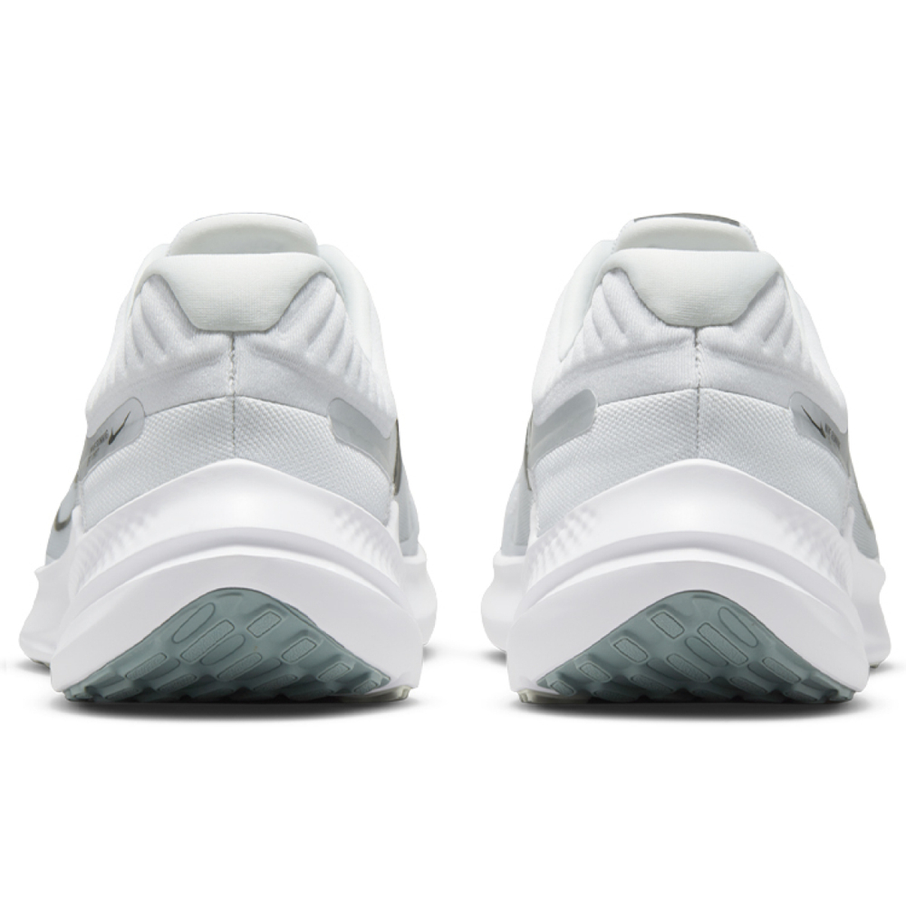 Nike Quest 5