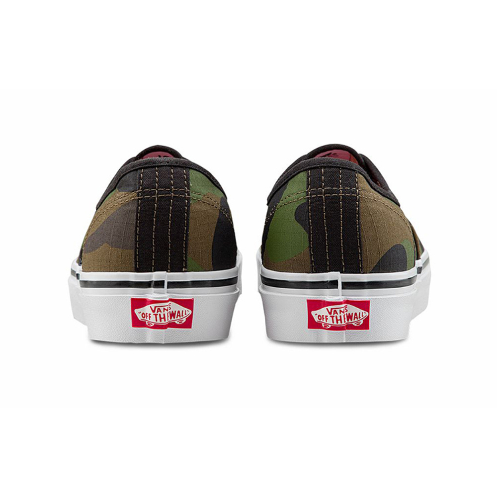 A BATHING APE x Vans Authentic 44 DX