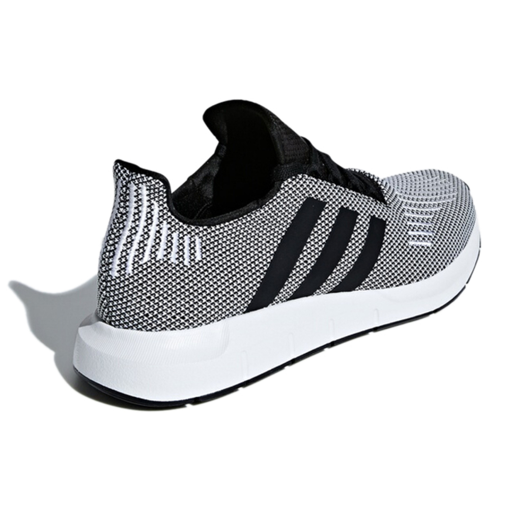Adidas originals Swift Run