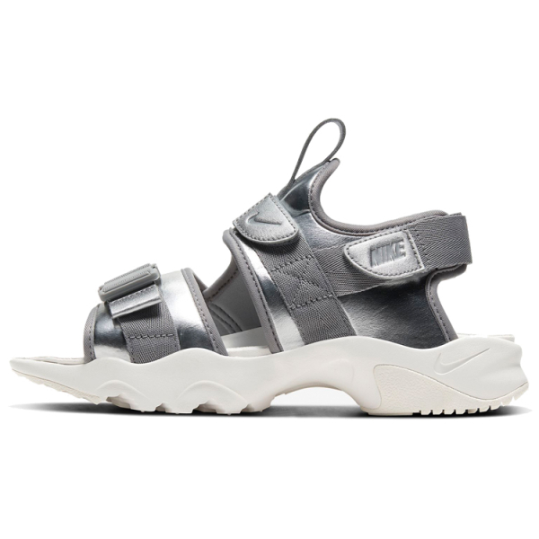 Nike Canyon