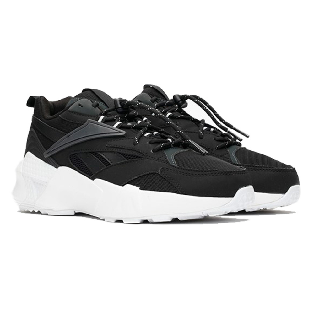 Reebok Aztrek
