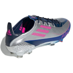 Adidas AG（ ）