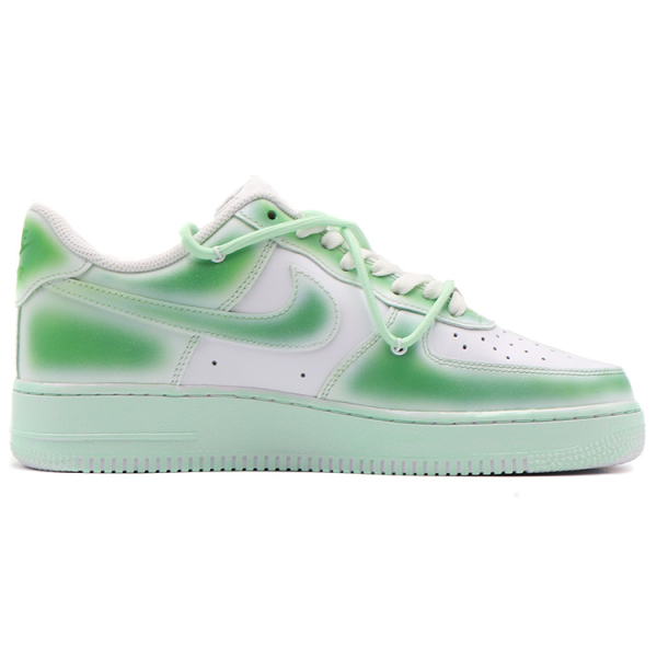 【 】 Nike Air Force 1 07 vibe