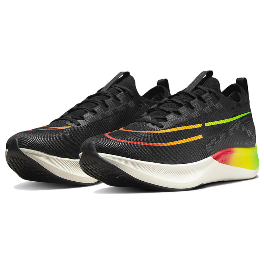 Nike Zoom Fly 4