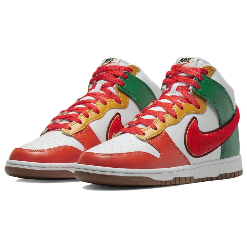 Nike Dunk High “CHENILLE SWOOSH”