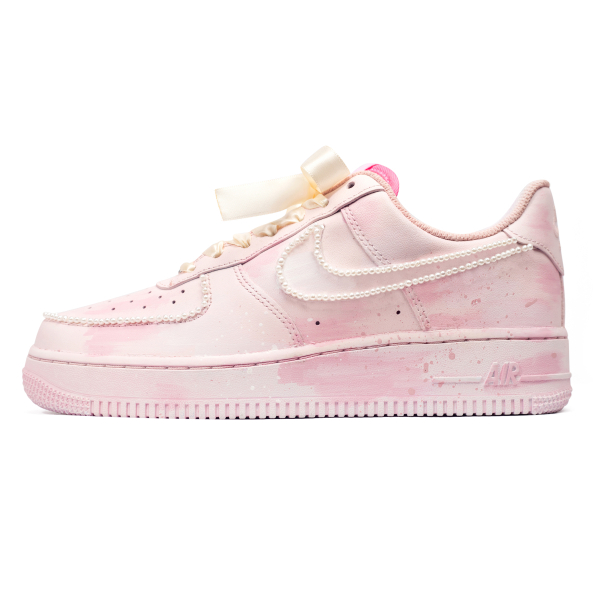 【 】 Nike Air Force 1