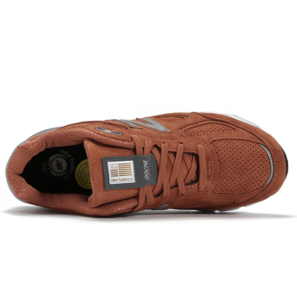 New Balance NB 990 V4