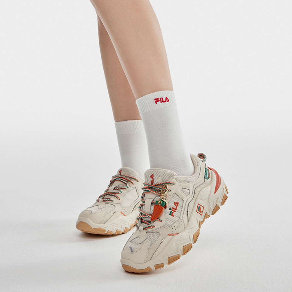 FILA 2 CNY