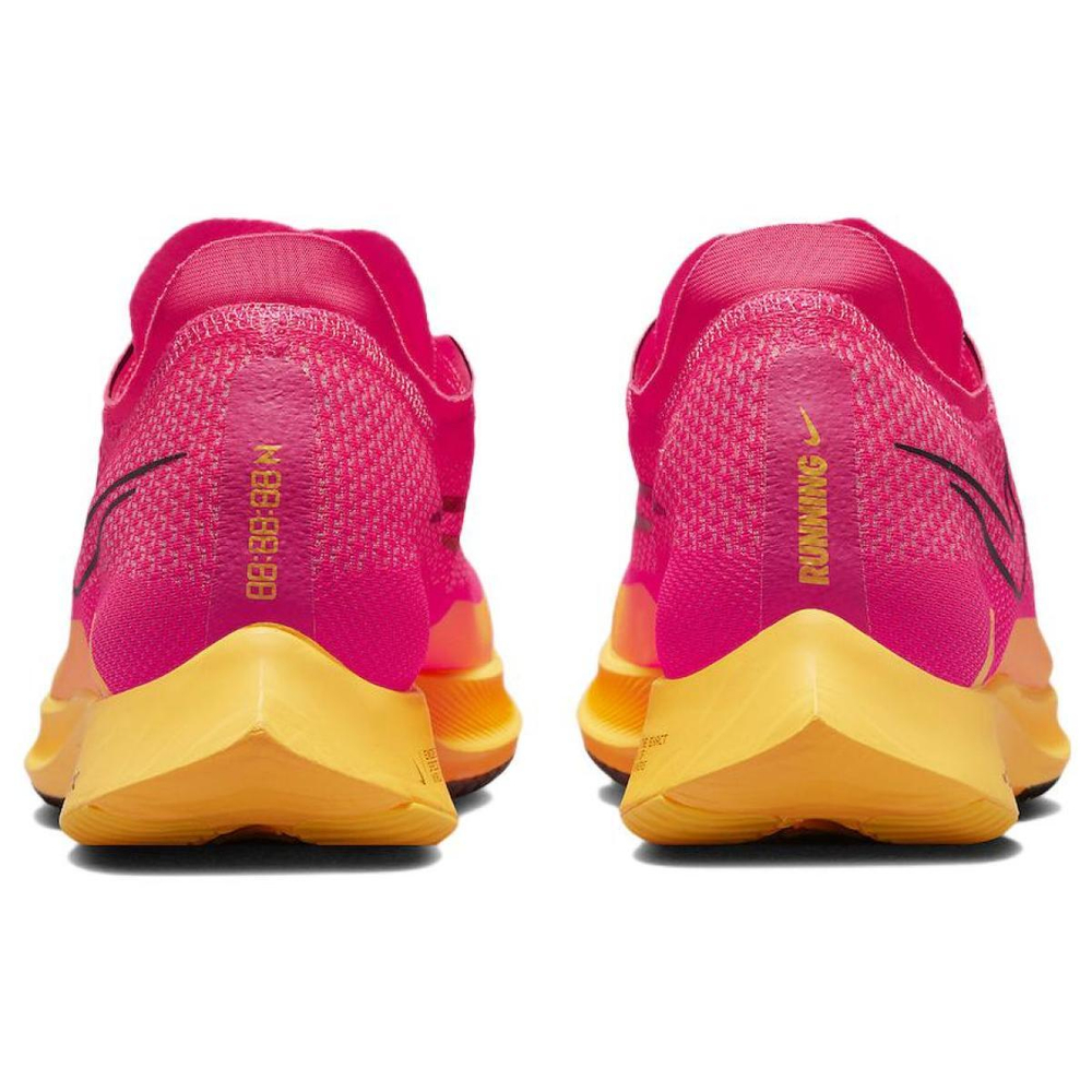 Nike ZoomX Streakfly