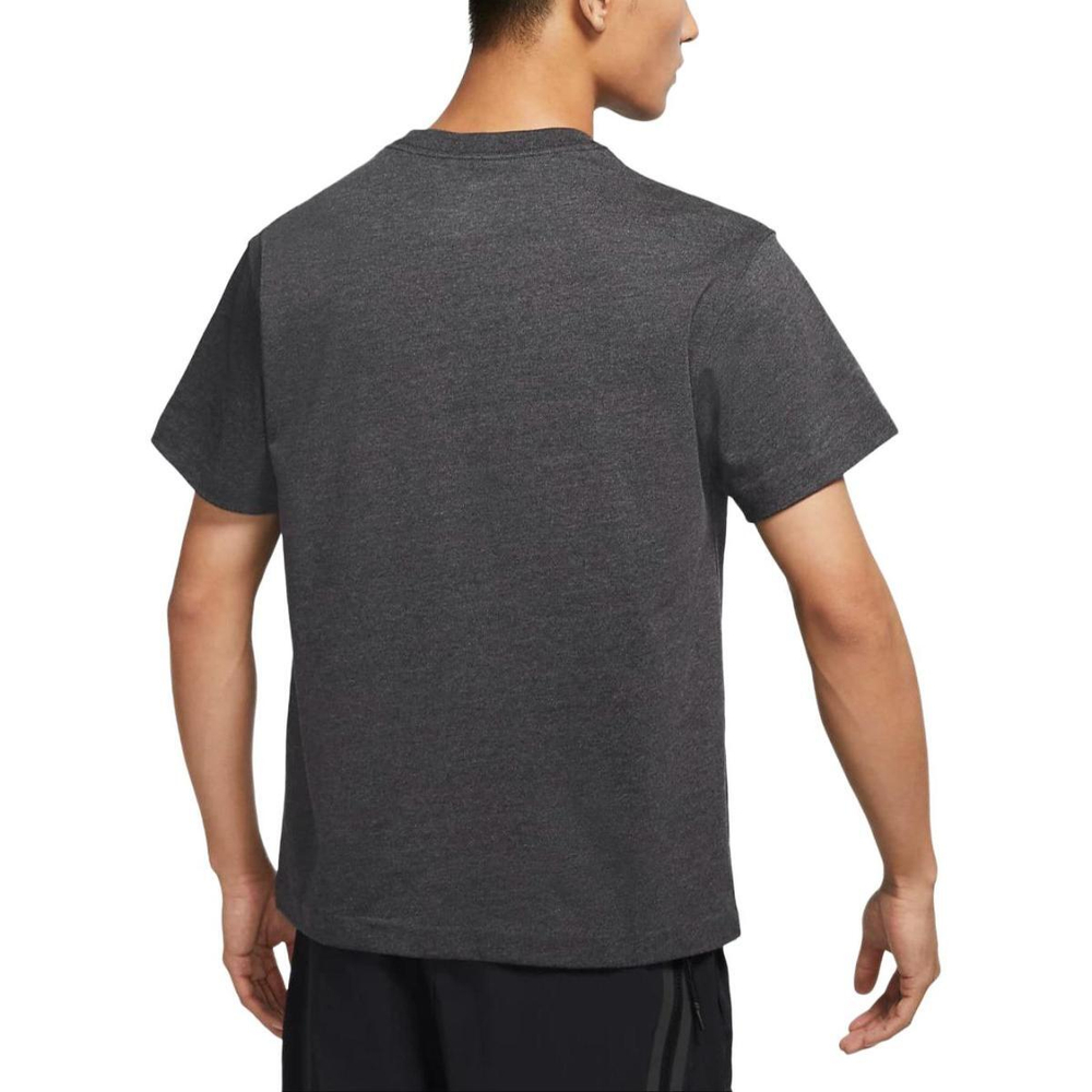 Nike Sportswear Premium Essentials Logo T