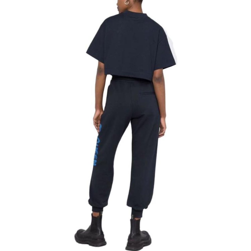 Alexander McQueen T