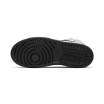 Jordan Air Jordan 1 Retro High OG "Silver Toe"
