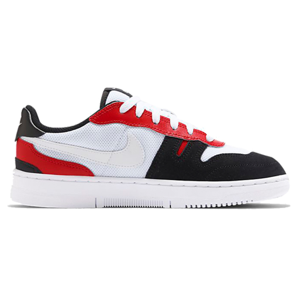 Nike Squash Type