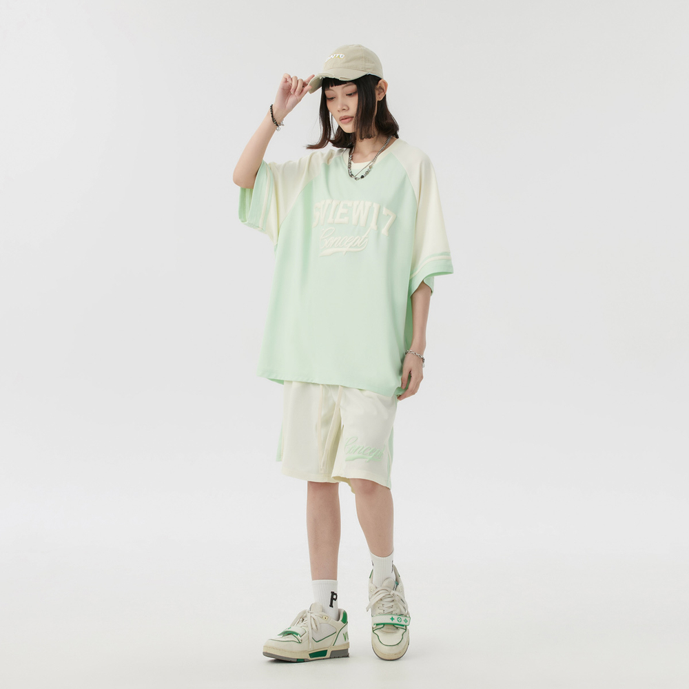 S.view Logo T